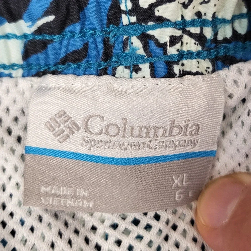 Columbia PFG Shorts Mens XL Blue Palm Tree Shark Fishing Mesh Lined 6in